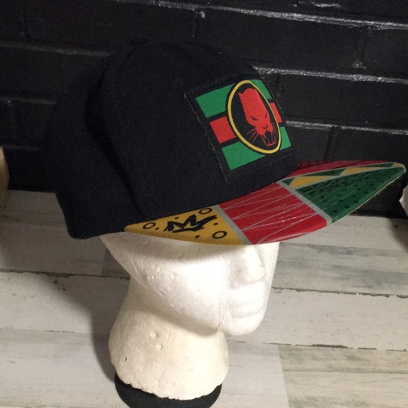 Marvel Wacanda Black Panther multi-colored w/black adjustable back ball cap - Picture 2 of 8